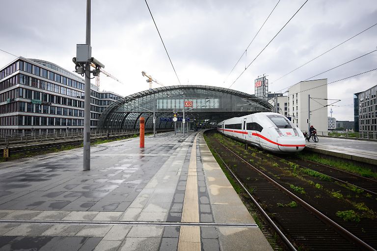 20 Jahre Berliner Hauptbahnhof (2)
